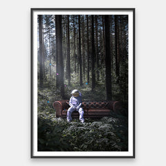 Astronaute dans la forêt 